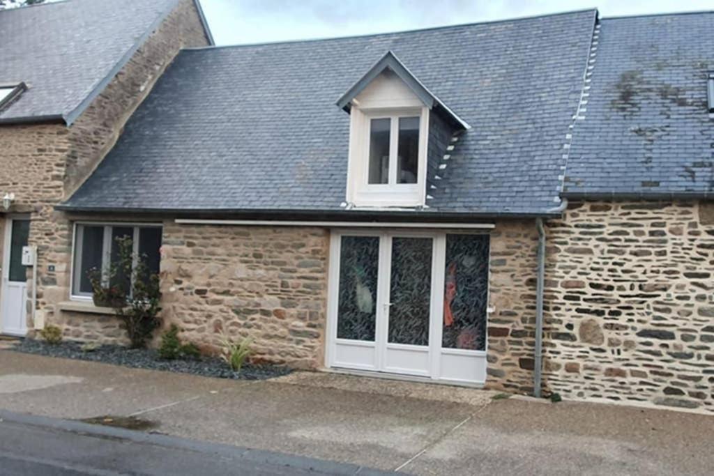 Apartamento Au Mont Pour Deux Pontorson Exterior foto